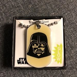 Disney Star Wars Lucasfilms Stainless Steel Darth Vader 16” Glow Pendant New